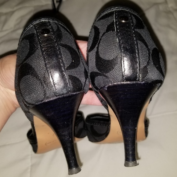 Coach Fabric D'Orsay Kitten Heels - Picture 3 of 7